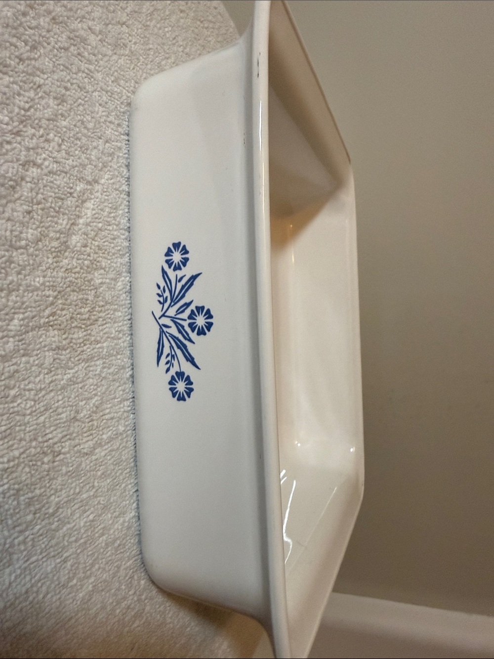 Vintage Corningware 2 Qt Baking Dish with Blue Floral Pattern - Picture 6 of 6
